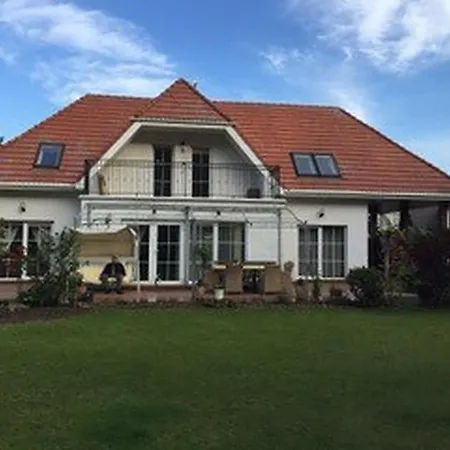 - Haus Am Wald Lägenhet Świnoujście
